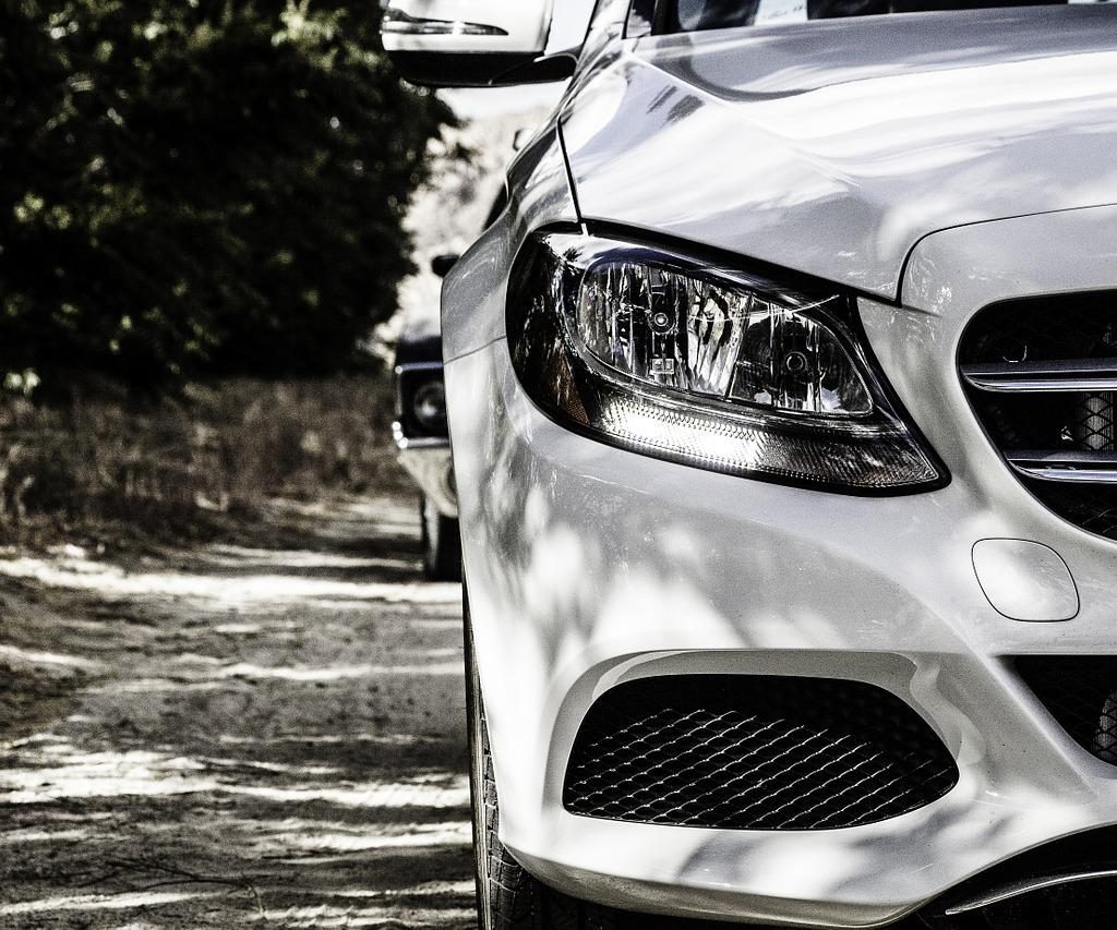 mercedes-benz, car, white-841465.jpg
